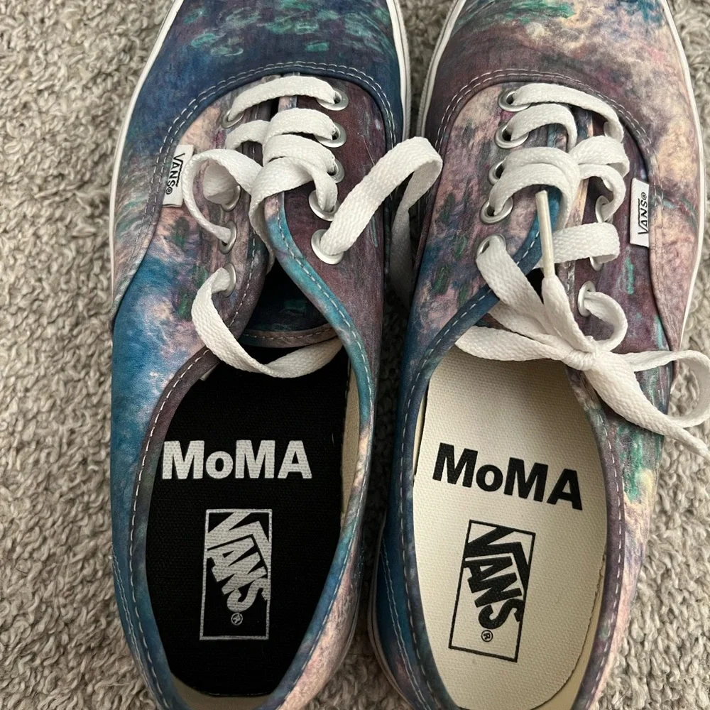 Vans + MOMA Claude Monet Sneakers US Men’s 7.5 Women’s 9 EU 40 GUC - Picture 3 of 7